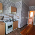 Продам квартиру, Непокоренных ул. , 3 кім., 63 м², капитальный ремонт 