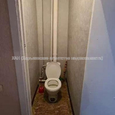 Продам квартиру, Непокоренных ул. , 3 кім., 63 м², капитальный ремонт 