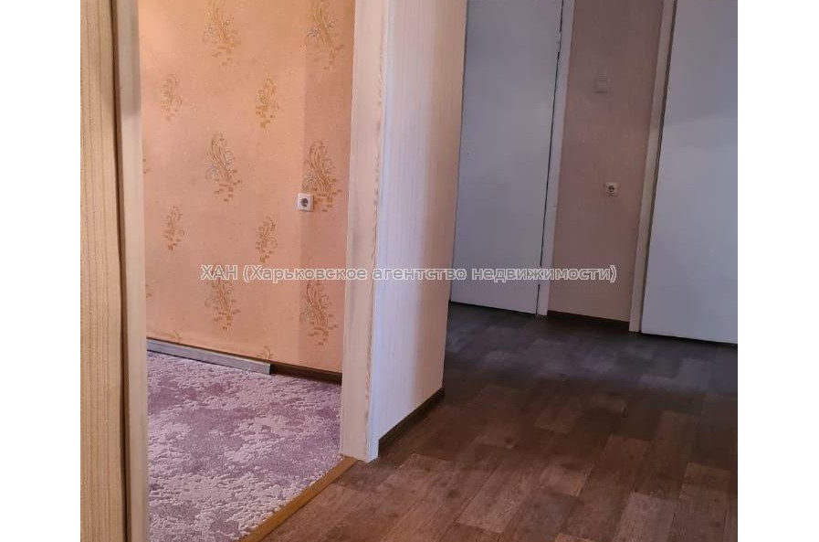 Продам квартиру, Непокоренных ул. , 3 кім., 63 м², капитальный ремонт 