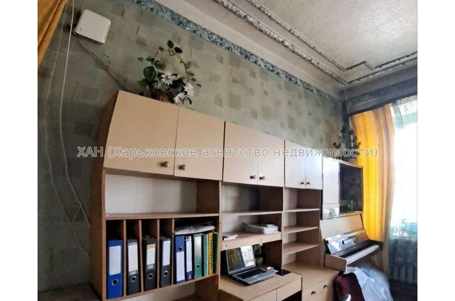 Продам квартиру, Ярославская ул. , 2 кім., 73 м², косметический ремонт 