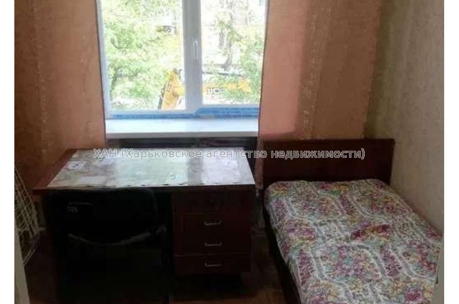 Продам квартиру, Шекспира ул. , 3  ком., 45 м², косметический ремонт 