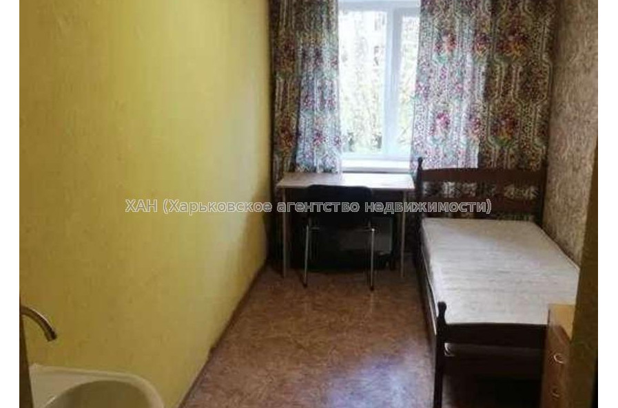 Продам квартиру, Шекспира ул. , 3  ком., 45 м², косметический ремонт 