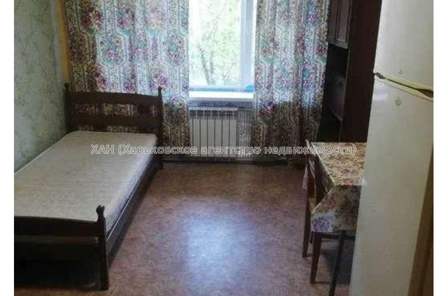Продам квартиру, Шекспира ул. , 3  ком., 45 м², косметический ремонт 