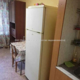 Продам квартиру, Шекспира ул. , 3  ком., 45 м², косметический ремонт