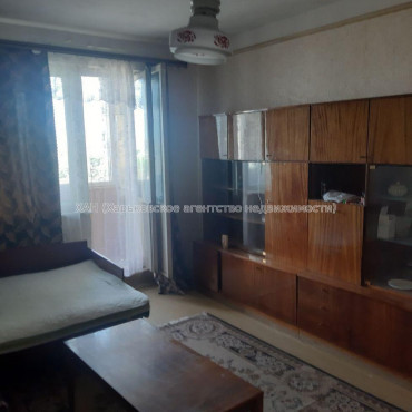 Продам квартиру, Гвардейцев Широнинцев ул. , 1  ком., 40 м², косметический ремонт 