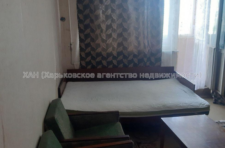 Продам квартиру, Гвардейцев Широнинцев ул. , 1 кім., 40 м², косметический ремонт 