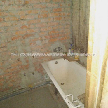 Продам будинок, Белинского ул. , 118 м², 8 соток, без ремонта 