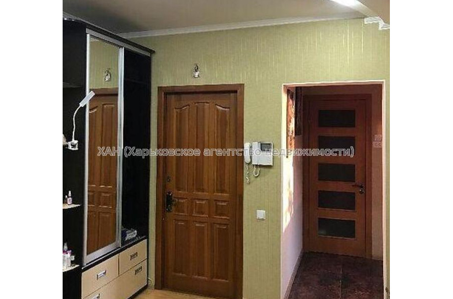 Продам квартиру, Героев Харькова просп. , 3 кім., 67 м², капитальный ремонт 