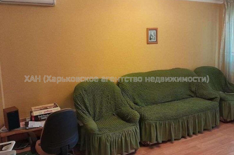 Продам квартиру, Героев Харькова просп. , 3  ком., 67 м², капитальный ремонт 