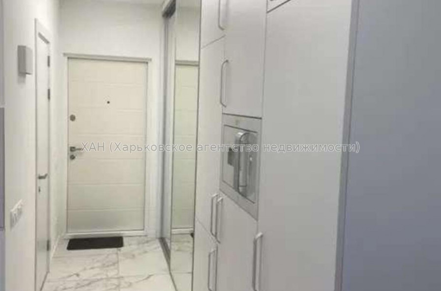 Продам квартиру, Ярославская ул. , 1 кім., 25 м², евроремонт 