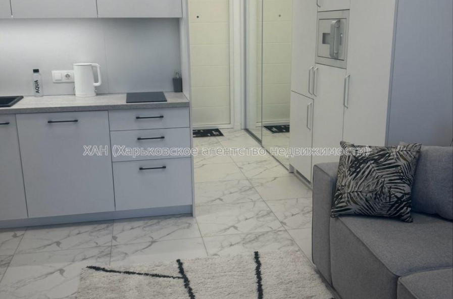 Продам квартиру, Ярославская ул. , 1  ком., 25 м², евроремонт 
