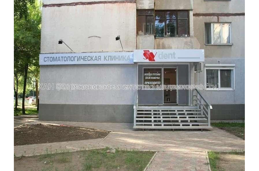 Продам квартиру, Салтовское шоссе , 4  ком., 80 м², частичный ремонт 