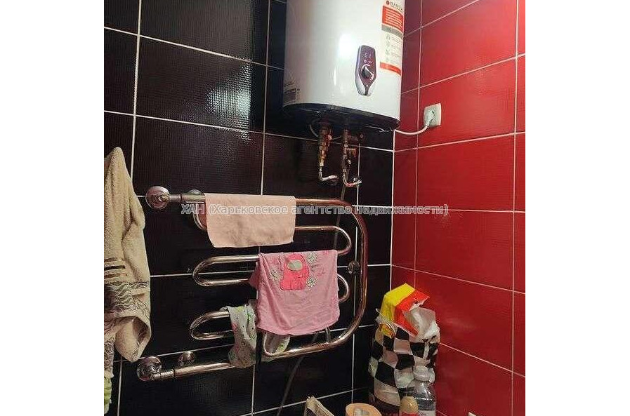 Продам квартиру, Роганская ул. , 1  ком., 44 м², капитальный ремонт 