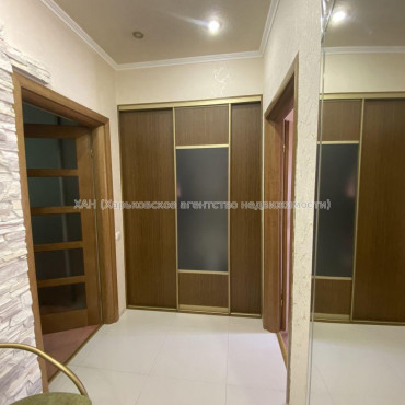 Продам квартиру, Аэрокосмический пр. , 2 кім., 60 м², евроремонт 