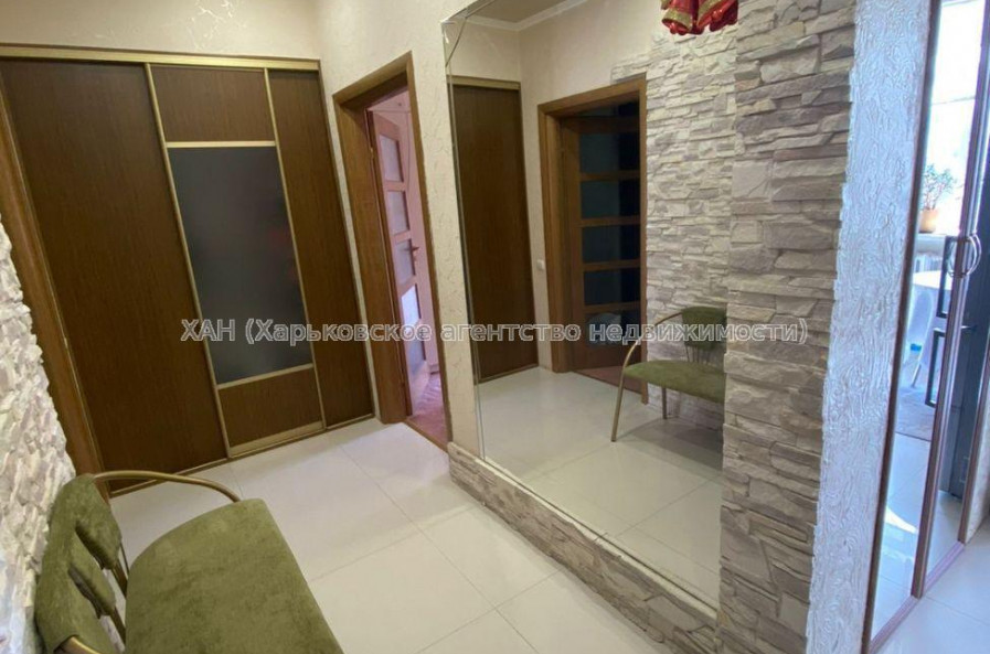 Продам квартиру, Аэрокосмический пр. , 2  ком., 60 м², евроремонт 