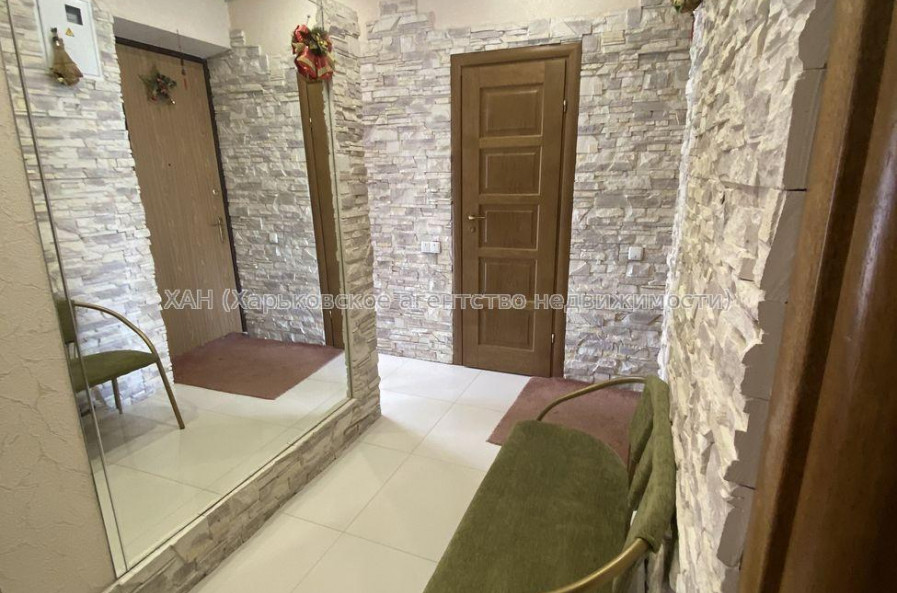 Продам квартиру, Аэрокосмический пр. , 2  ком., 60 м², евроремонт 