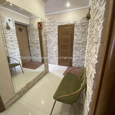 Продам квартиру, Аэрокосмический пр. , 2  ком., 60 м², евроремонт 