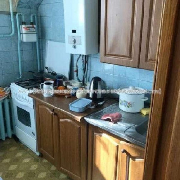 Продам квартиру, Фейербаха ул. , 2 кім., 34 м², косметический ремонт 