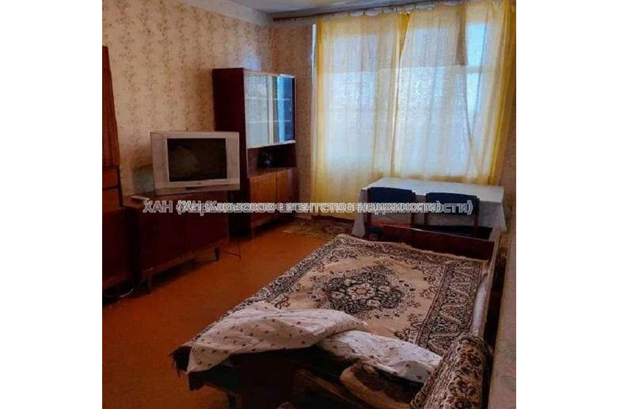 Продам квартиру, Тракторостроителей просп. , 1 кім., 33 м², косметический ремонт 