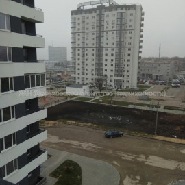 Продам квартиру, Льва Ландау просп. , 1 кім., 43 м², без внутренних работ