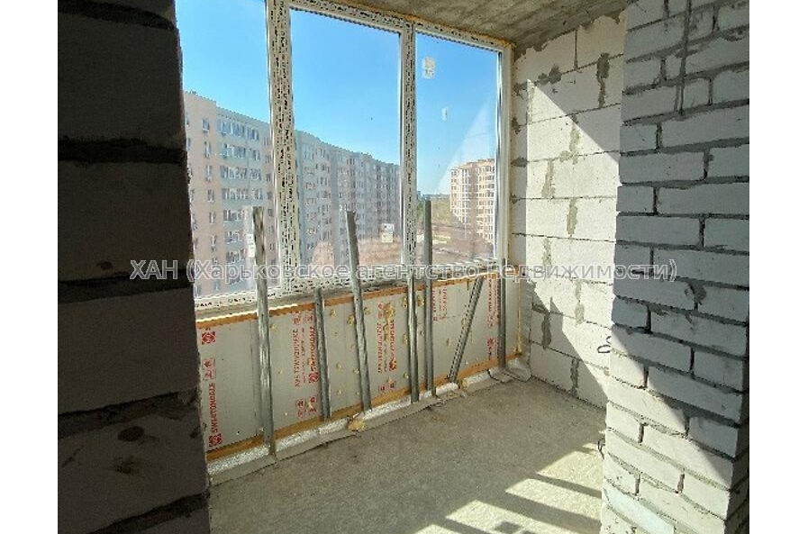 Продам квартиру, Лосевский пер. , 1 кім., 38 м², без внутренних работ 