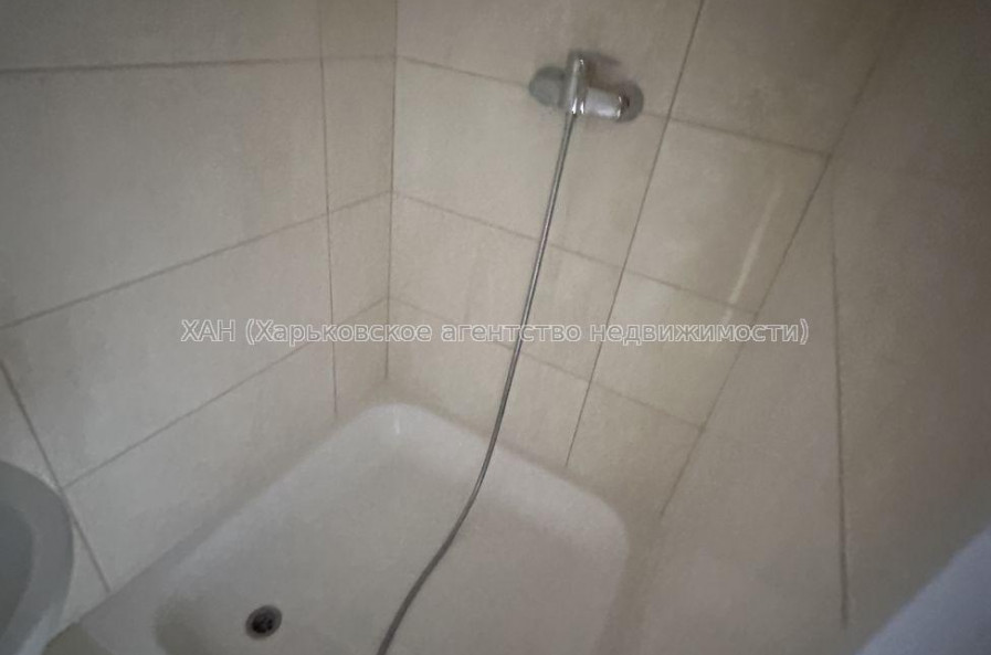 Продам квартиру, Веселая ул. , 1  ком., 19 м², капитальный ремонт 
