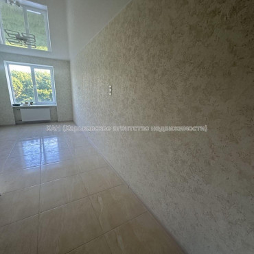 Продам квартиру, Веселая ул. , 1  ком., 19 м², капитальный ремонт 