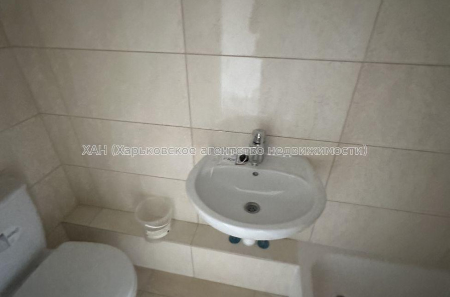 Продам квартиру, Веселая ул. , 1  ком., 19 м², капитальный ремонт 