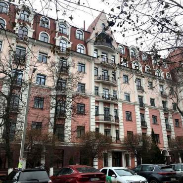 Продам квартиру, Евгения Енина ул. , 3  ком., 103 м², капитальный ремонт 