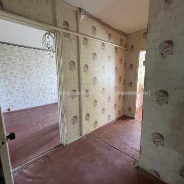 Продам квартиру, Леся Сердюка ул. , 1 кім., 32 м², косметический ремонт 