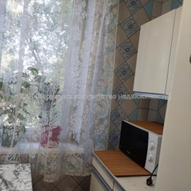 Сдам квартиру, Валентиновская ул. , 18 , 2  ком., 46 м², косметический ремонт