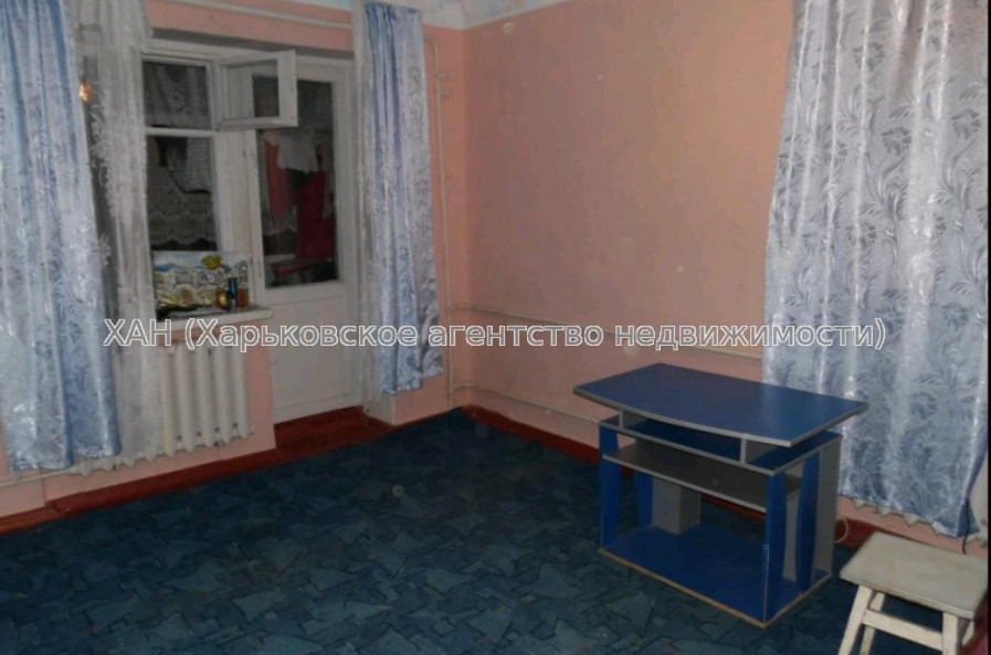 Продам квартиру, Александровский просп. , 1  ком., 32 м², косметический ремонт 