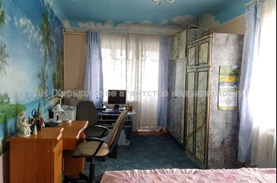 Продам квартиру, Александровский просп. , 1  ком., 32 м², косметический ремонт 