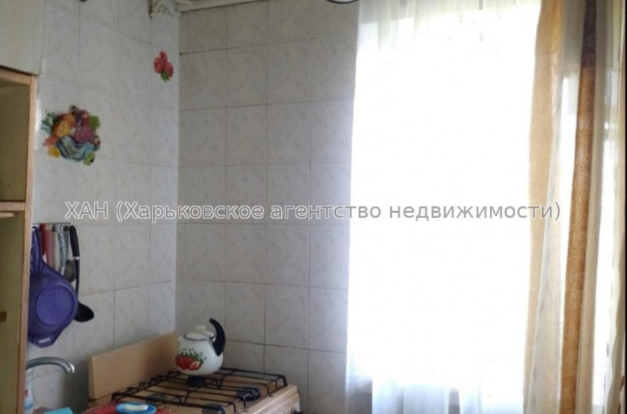 Продам квартиру, Александровский просп. , 1  ком., 32 м², косметический ремонт 