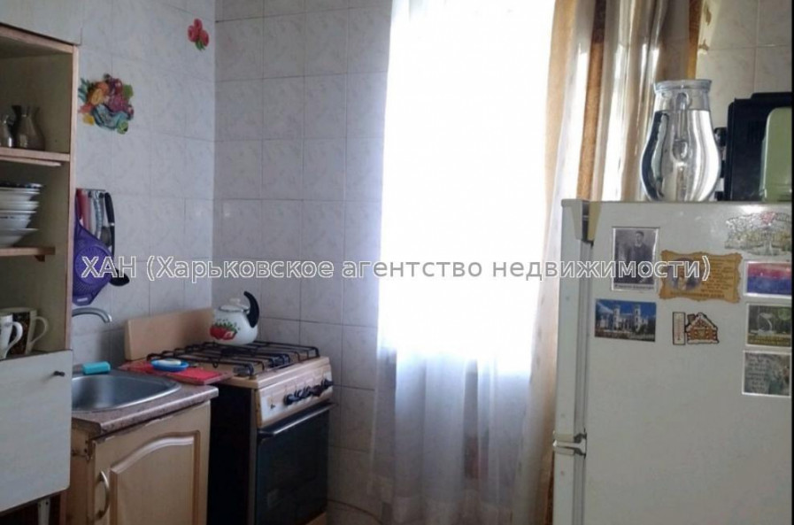 Продам квартиру, Александровский просп. , 1  ком., 32 м², косметический ремонт 