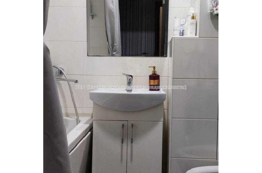 Продам квартиру, Валентиновская ул. , 2  ком., 47 м², капитальный ремонт 
