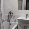 Продам квартиру, Валентиновская ул. , 2  ком., 47 м², капитальный ремонт 