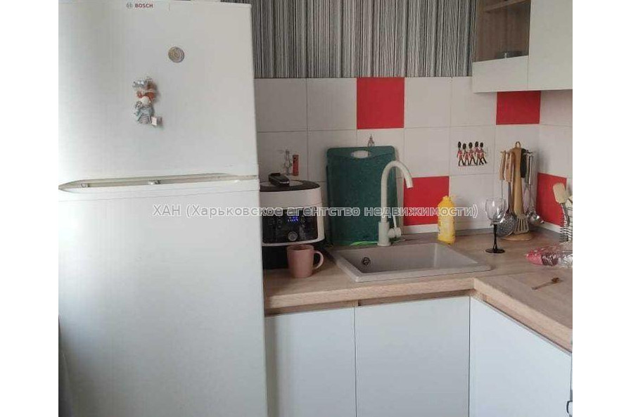 Продам квартиру, Валентиновская ул. , 2  ком., 47 м², капитальный ремонт 
