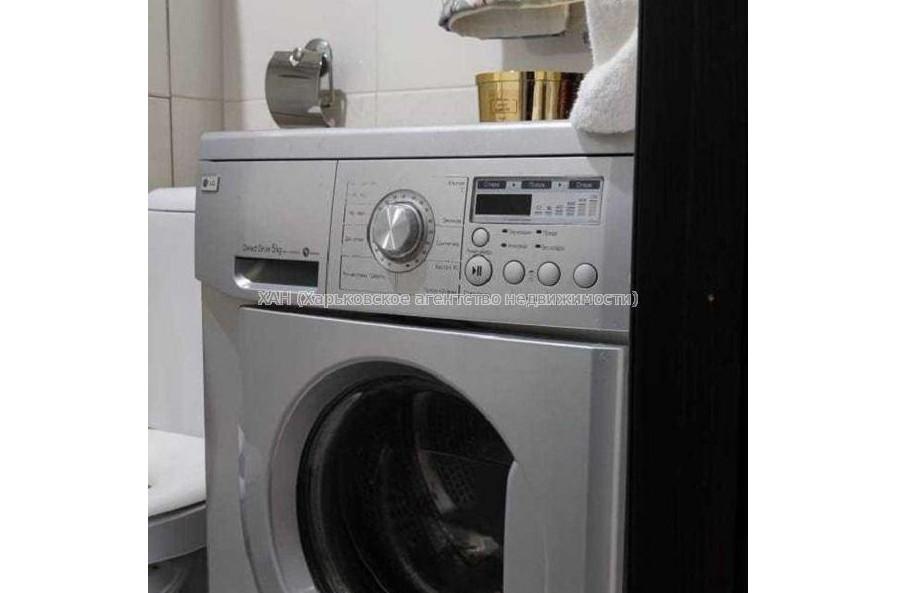 Продам квартиру, Валентиновская ул. , 2  ком., 47 м², капитальный ремонт 