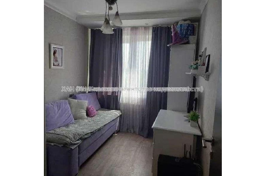 Продам квартиру, Валентиновская ул. , 2  ком., 47 м², капитальный ремонт 