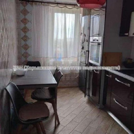 Продам квартиру, Николая Бажана ул. , 3  ком., 64 м², частичный ремонт