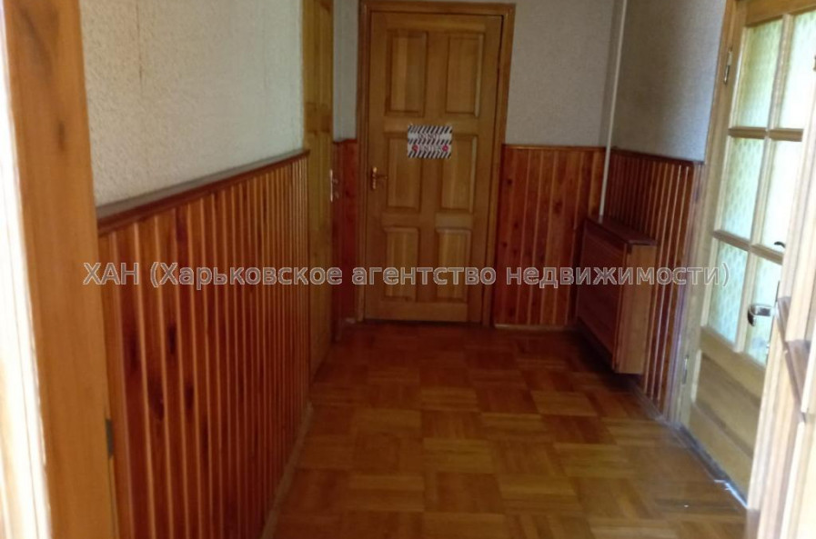 Продам дом, Московская ул. , д. 18 , 213 м², 10 сот., капитальный ремонт 