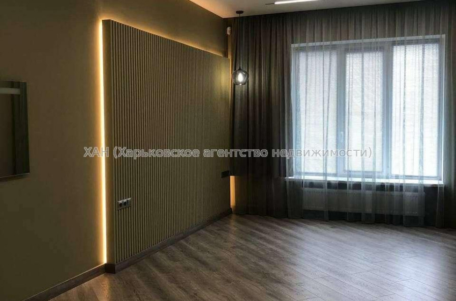 Продам квартиру, Клеменова Дача ул. , 2  ком., 122 м², авторский дизайн 