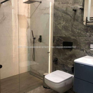 Продам квартиру, Клеменова Дача ул. , 2 кім., 122 м², авторский дизайн 