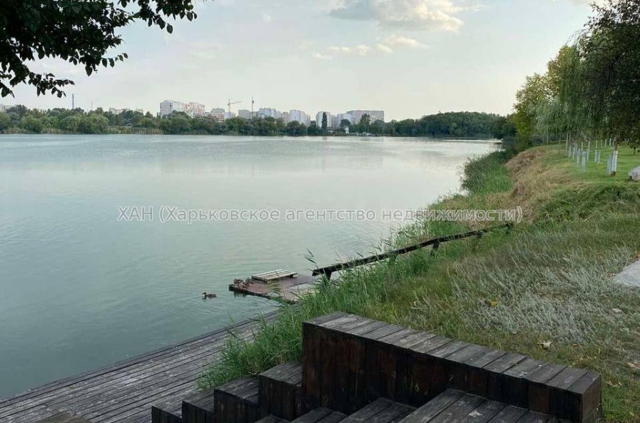 Продам квартиру, Клеменова Дача ул. , 2  ком., 122 м², авторский дизайн 