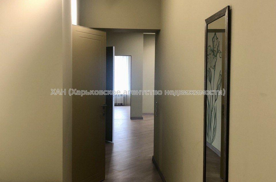 Продам квартиру, Клеменова Дача ул. , 2  ком., 122 м², авторский дизайн 