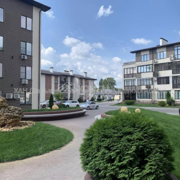 Продам квартиру, Клеменова Дача ул. , 2 кім., 122 м², авторский дизайн 