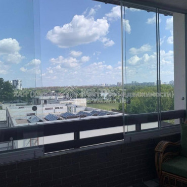 Продам квартиру, Клеменова Дача ул. , 2 кім., 122 м², авторский дизайн 