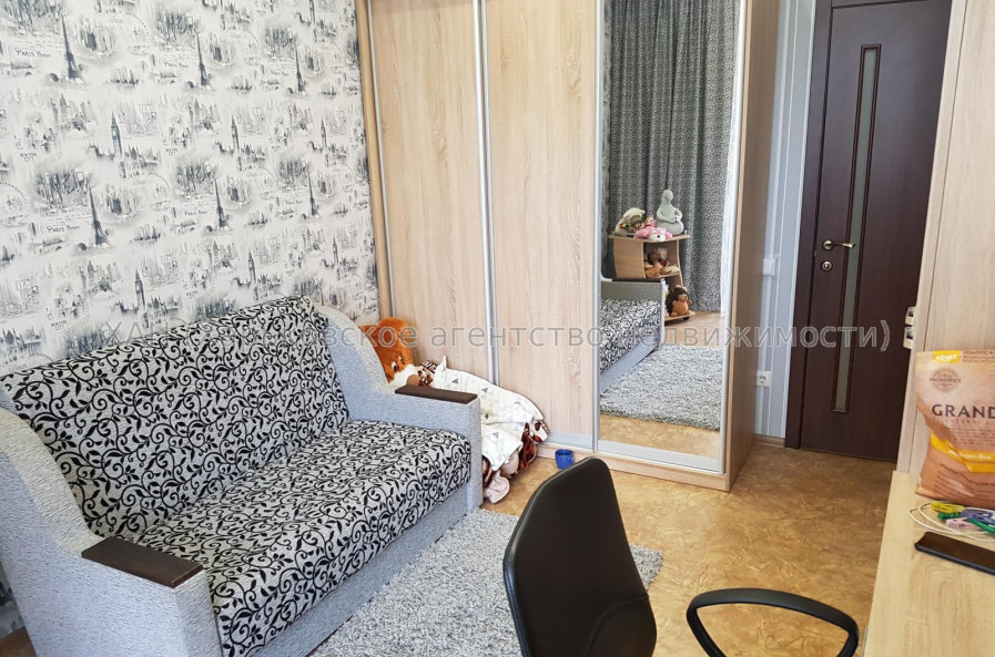 Продам квартиру, Победы просп. , 3  ком., 112.50 м², капитальный ремонт 