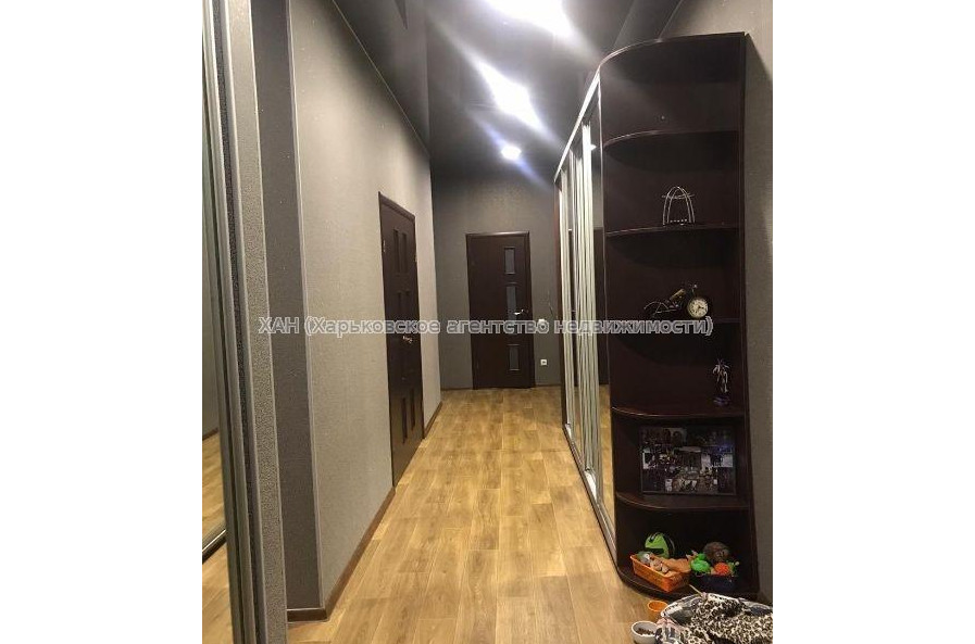 Продам квартиру, Победы просп. , 3  ком., 112.50 м², капитальный ремонт 